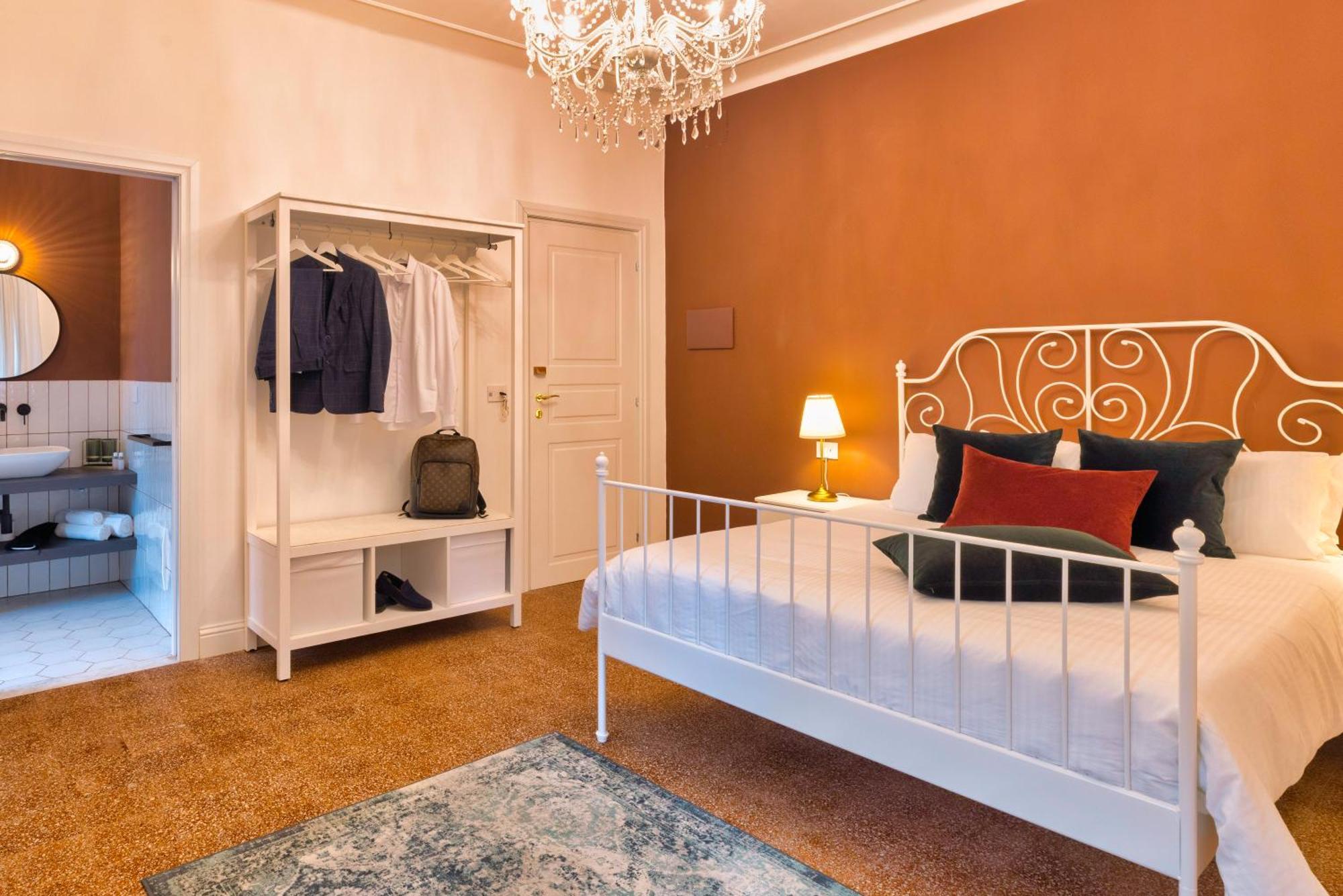 Casa Dei Liuti Luxury Guesthouse Алгеро Екстериор снимка