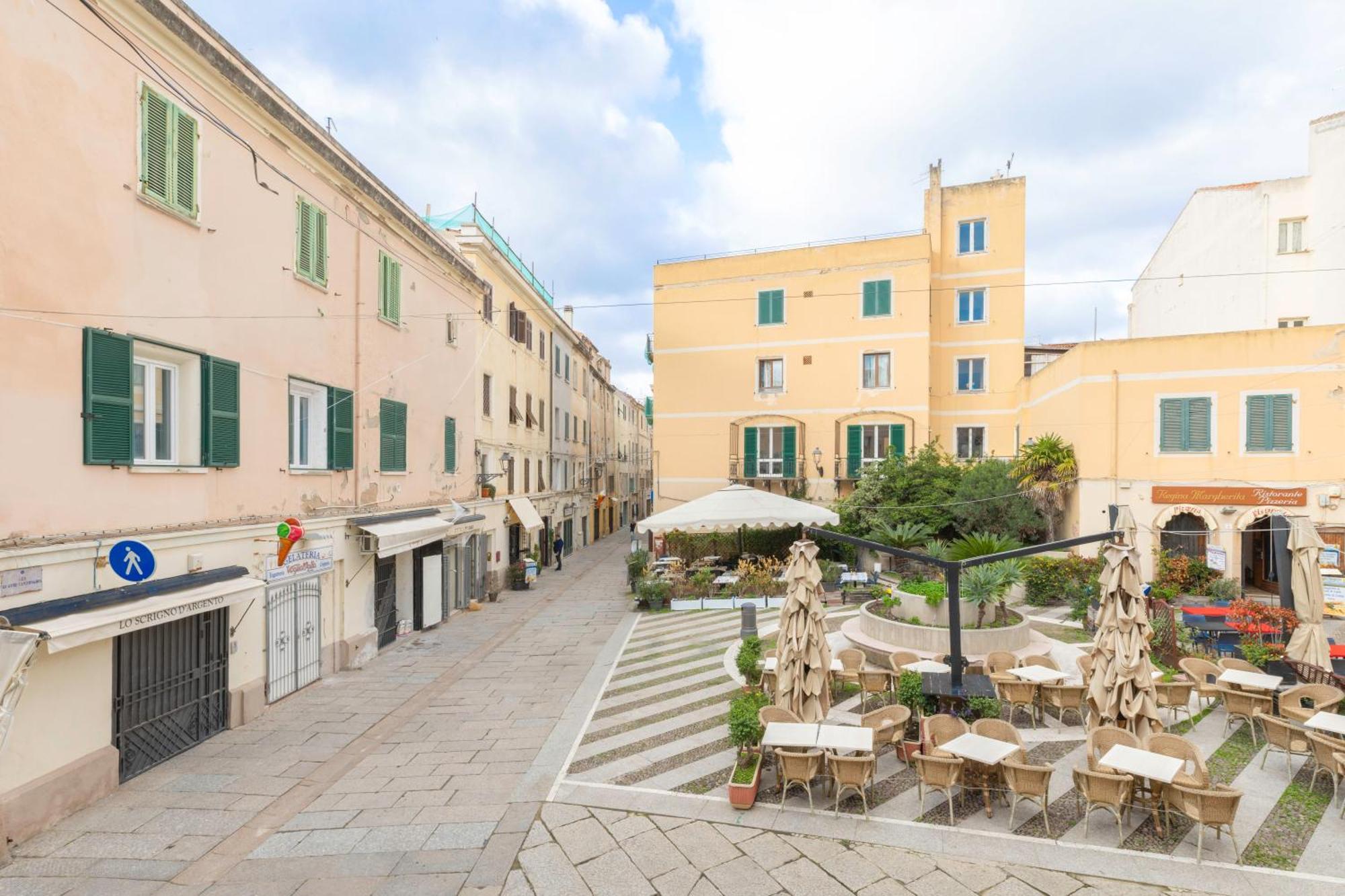 Casa Dei Liuti Luxury Guesthouse Алгеро Екстериор снимка